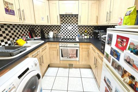 2 bedroom apartment for sale, Premier Court, Sherfield-on-loddon RG27
