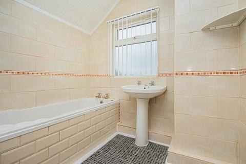 undefined, Finedon Road, Wellingborough NN9