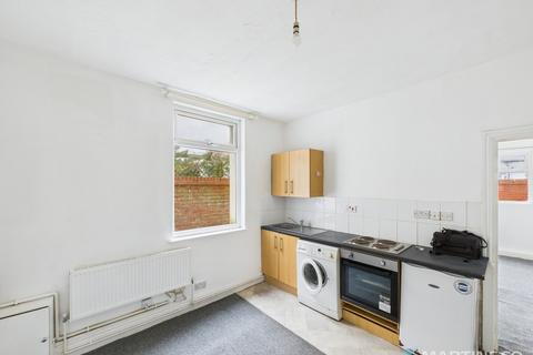 1 bedroom apartment to rent, Carshalton Road, Blackpool FY1