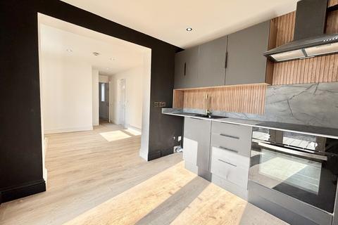 1 bedroom apartment to rent, St Augustine's Avenue, South Croydon