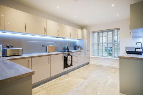 4 bedroom detached house for sale, Tivey Road, Sheffield S21