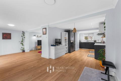 4 bedroom semi-detached house for sale, Slimmons Drive, St. Albans, AL4 9AW