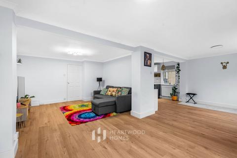 undefined, Slimmons Drive, St. Albans, AL4 9AW