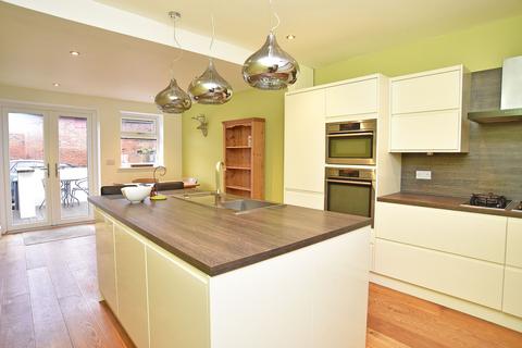 undefined, Eastville Terrace, Harrogate, HG1