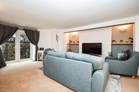 undefined, West Cliffe Grove, Harrogate