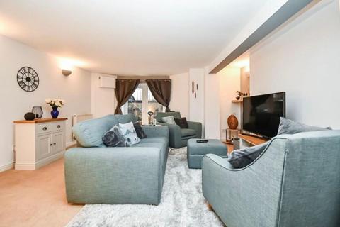 undefined, West Cliffe Grove, Harrogate, HG2