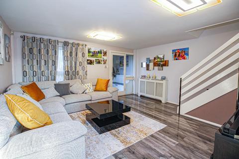 undefined, Meadow Way, Leighton Buzzard