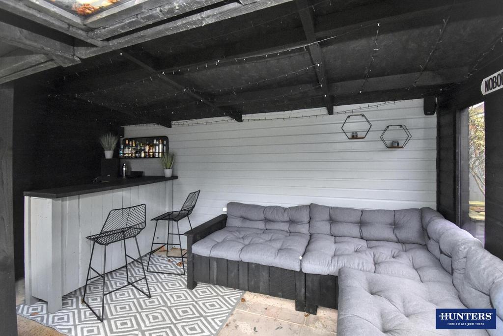 Garden room