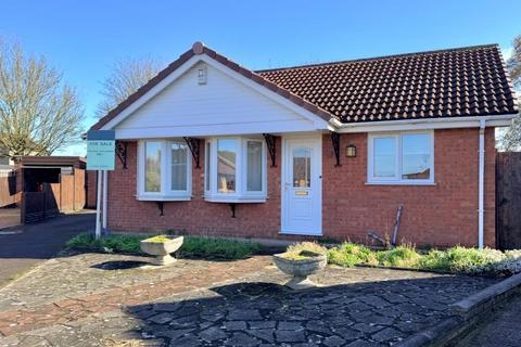 undefined, Waltham Close, Lincoln LN6