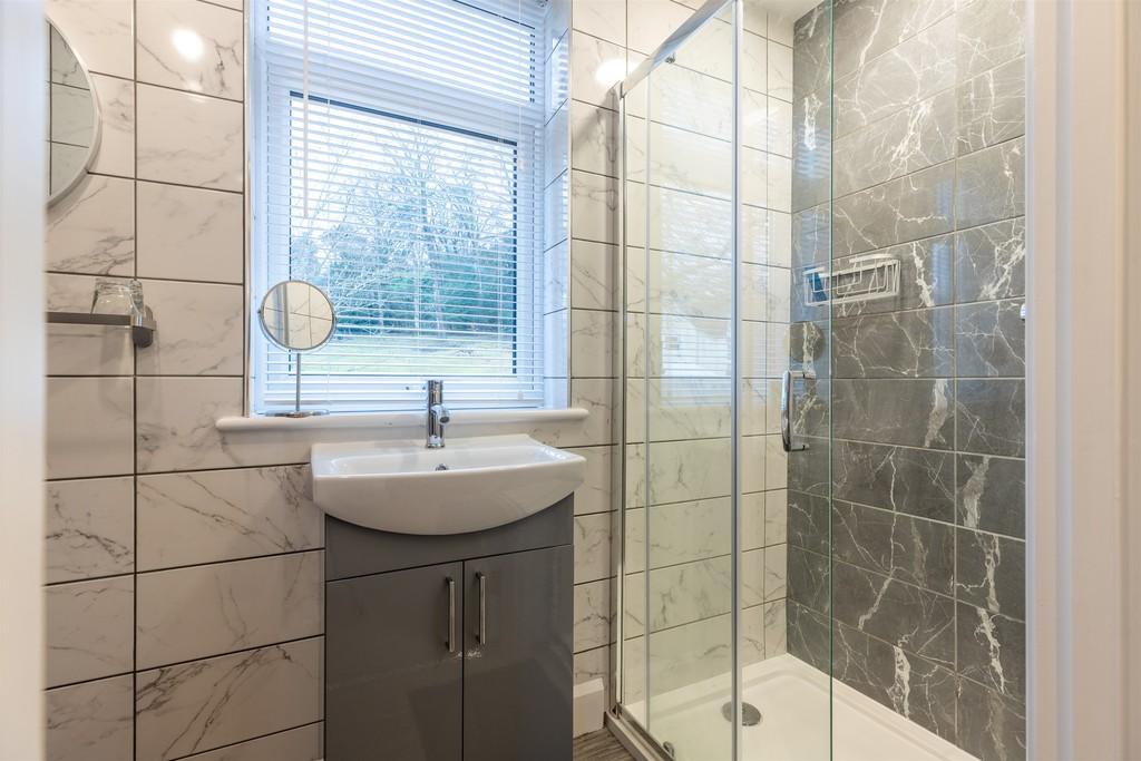 Bedroom Three En-suite