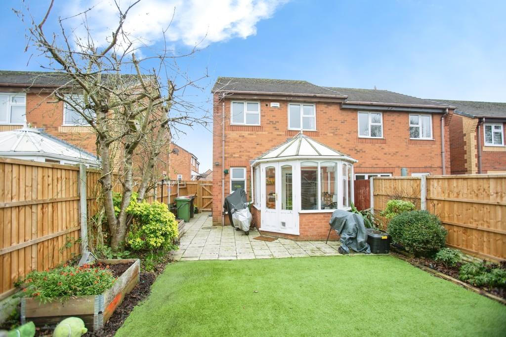 F8f7fc0f-MW-10379