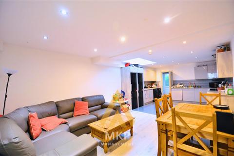 undefined, Heeley Road, Selly Oak, Birmingham B29