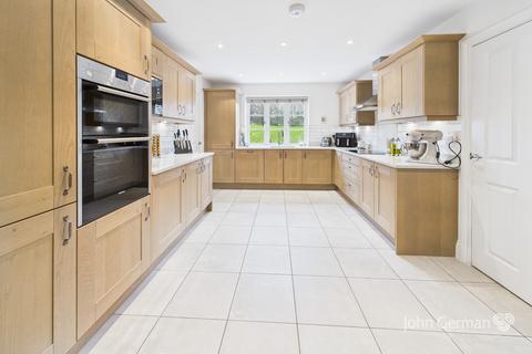 4 bedroom detached house for sale, Storkit Lane, Wymeswold