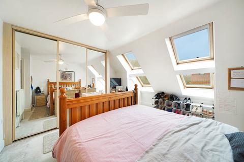 3 bedroom end of terrace house for sale, Wraysbury Drive, West Drayton UB7