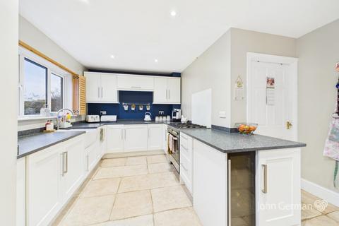 4 bedroom detached house for sale, Bramling Cross Road, Burton Upon Trent