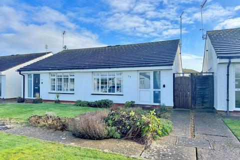 2 bedroom semi-detached bungalow for sale, Windward Close, Littlehampton
