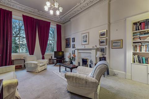 4 bedroom flat for sale, Lansdowne Crescent, Glasgow G20