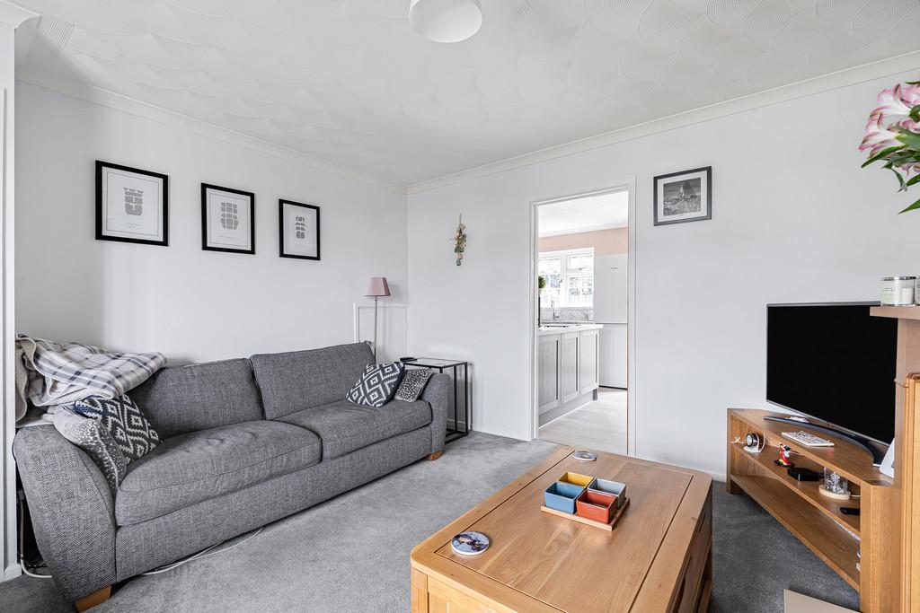 Living room (2)