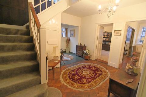 4 bedroom detached house for sale, London Road, Stoneygate, Leicester