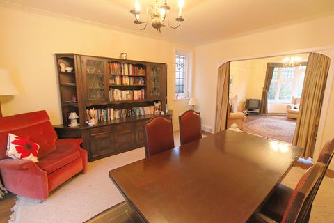 4 bedroom detached house for sale, London Road, Stoneygate, Leicester