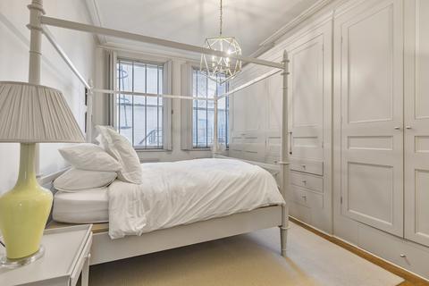 1 bedroom apartment to rent, Sloane Street, Knightsbridge, SW1X 9BZ