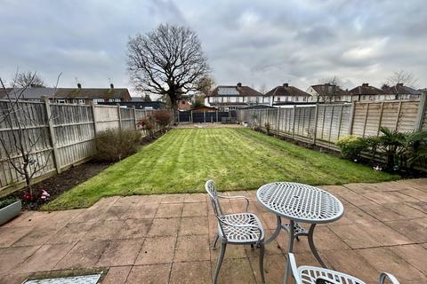3 bedroom end of terrace house for sale, Poplar Shaw, Waltham Abbey