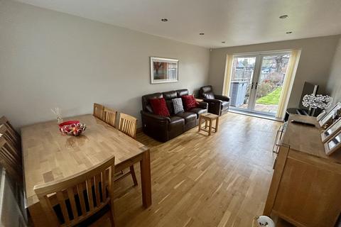 3 bedroom end of terrace house for sale, Poplar Shaw, Waltham Abbey