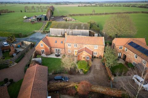 undefined, Manor Farm, Asselby, DN14 7HE