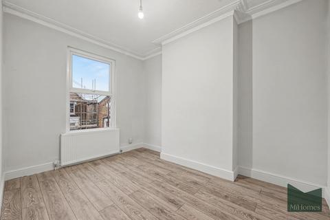 2 bedroom apartment to rent, Etherley Road, London