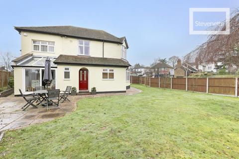 undefined, Woodberry Down, Epping