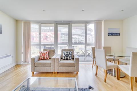 2 bedroom apartment to rent, Drayton Park, Highbury, London, N5