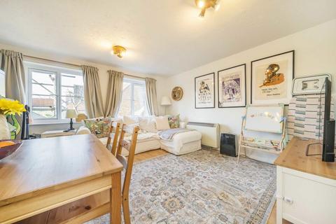 undefined, Langridge Mews, Hampton TW12