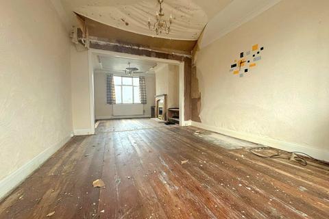 3 bedroom semi-detached house for sale, Derby Avenue, Harrow