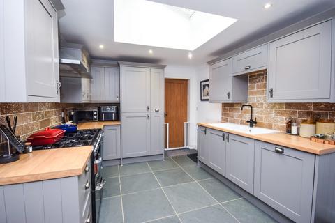 3 bedroom end of terrace house for sale, Thorntree Square, Dunning, Perth