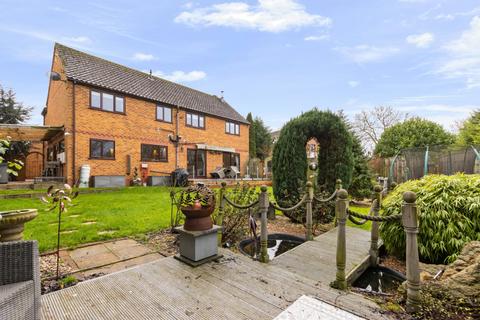 5 bedroom detached house for sale, Dovecote Meadows, Wrawby, Brigg, North Lincolnshire, DN20