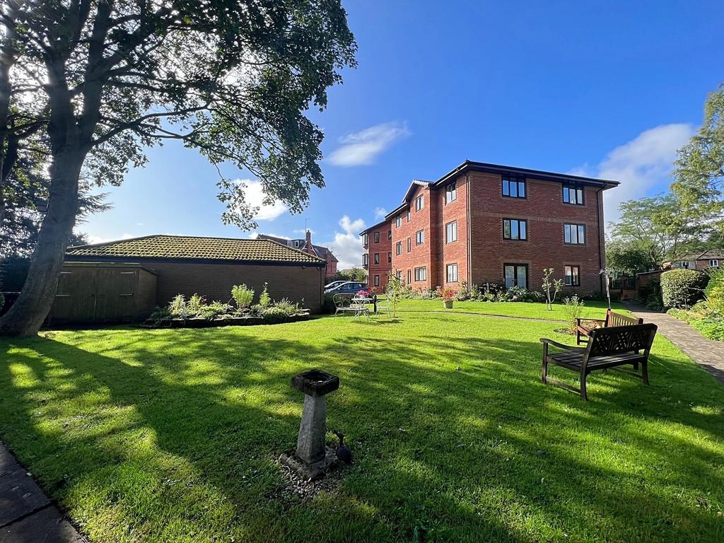 Rear &amp; Garden