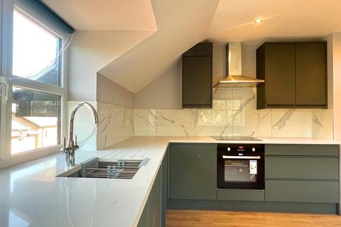 undefined, Crescent Drive, Aldershot GU12