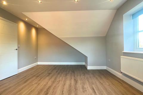 undefined, Crescent Drive, Aldershot GU12