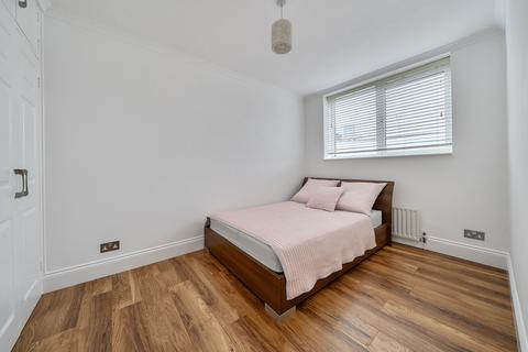 2 bedroom flat for sale, Elias Place, London, SW8