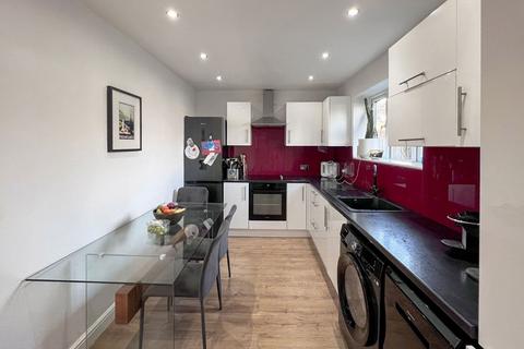 undefined, Callan Grove, Thurrock RM15