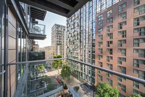 Millharbour, E14, Canary Wharf, London, E14