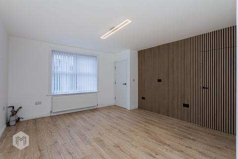 3 bedroom semi-detached house for sale, Warwick Road, Manchester M46