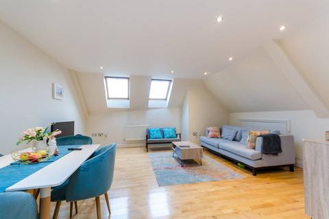 undefined, Old London Road, Kingston, Kingston upon Thames, KT2