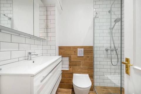 2 bedroom flat for sale, Gloucester Terrace, Lancaster Gate, London, W2