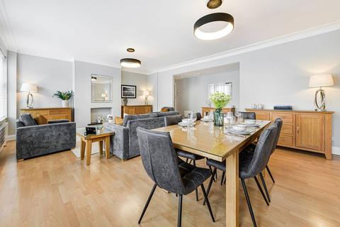 3 bedroom flat to rent, Stafford Court, High Street Kensington, London, W8