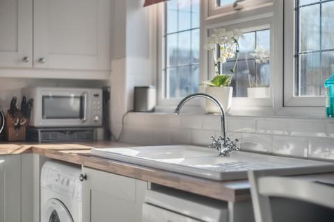 3 bedroom maisonette for sale, Weysprings, Haslemere, GU27