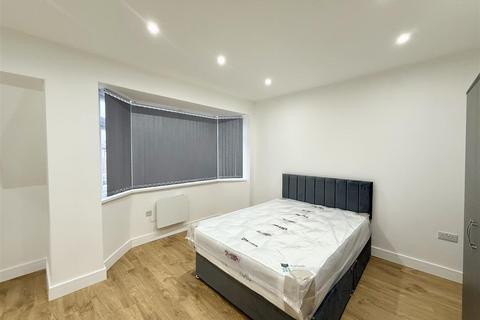 undefined, Somerset Road, Southall
