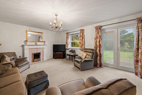 3 bedroom detached bungalow for sale, Belton Gardens, Grantham NG31