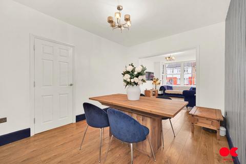 4 bedroom semi-detached house for sale, Maybrick Road, Hornchurch RM11