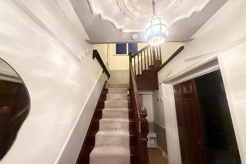 undefined, Montagu Road, Datchet, Slough